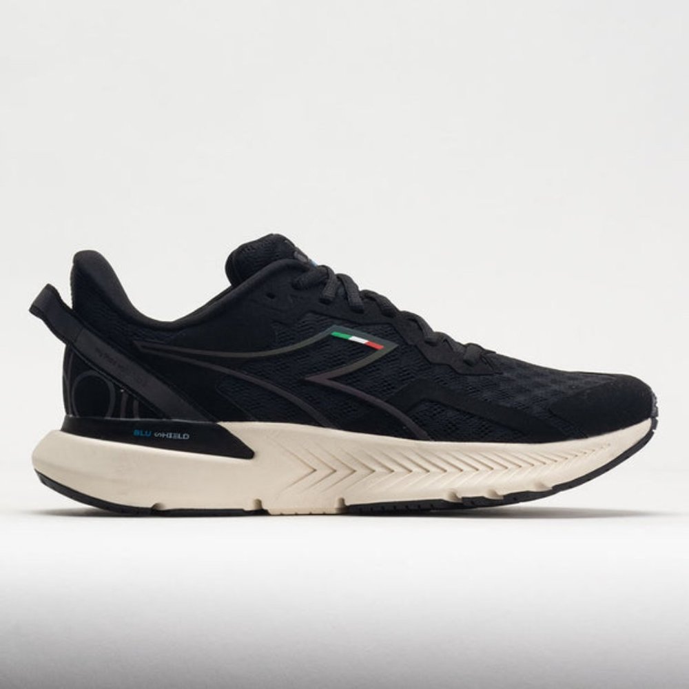 Diadora Mythos Blushield Volo 3 Men's